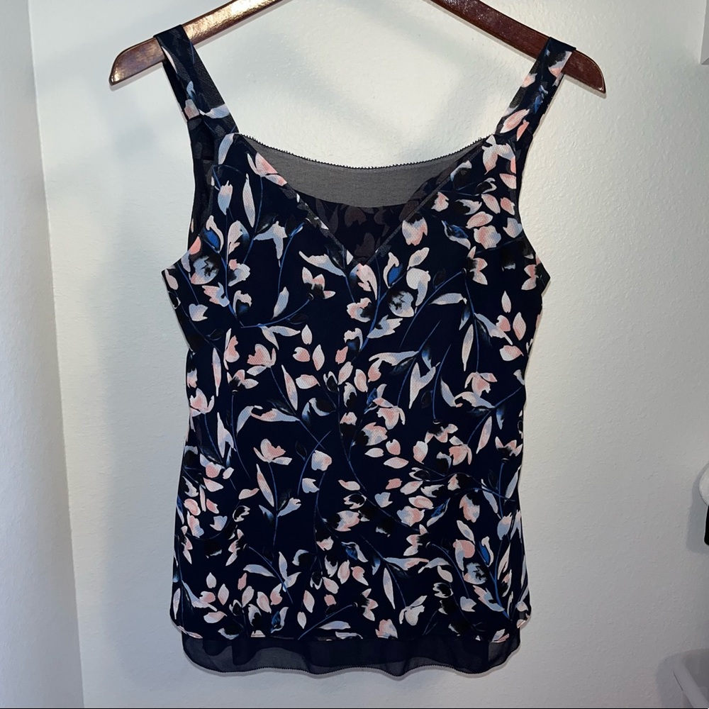 WHBM Sheer floral tank top Size XS - Picture 3 of 6